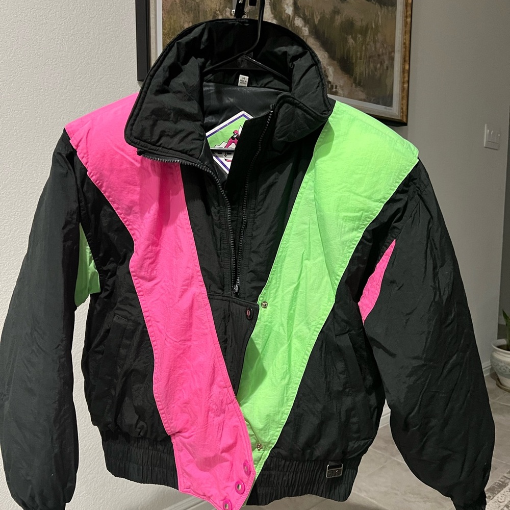 Vintage EZ-SPIRIT Puffer Jacket - Black with Neon Pink and Green Accent Size M